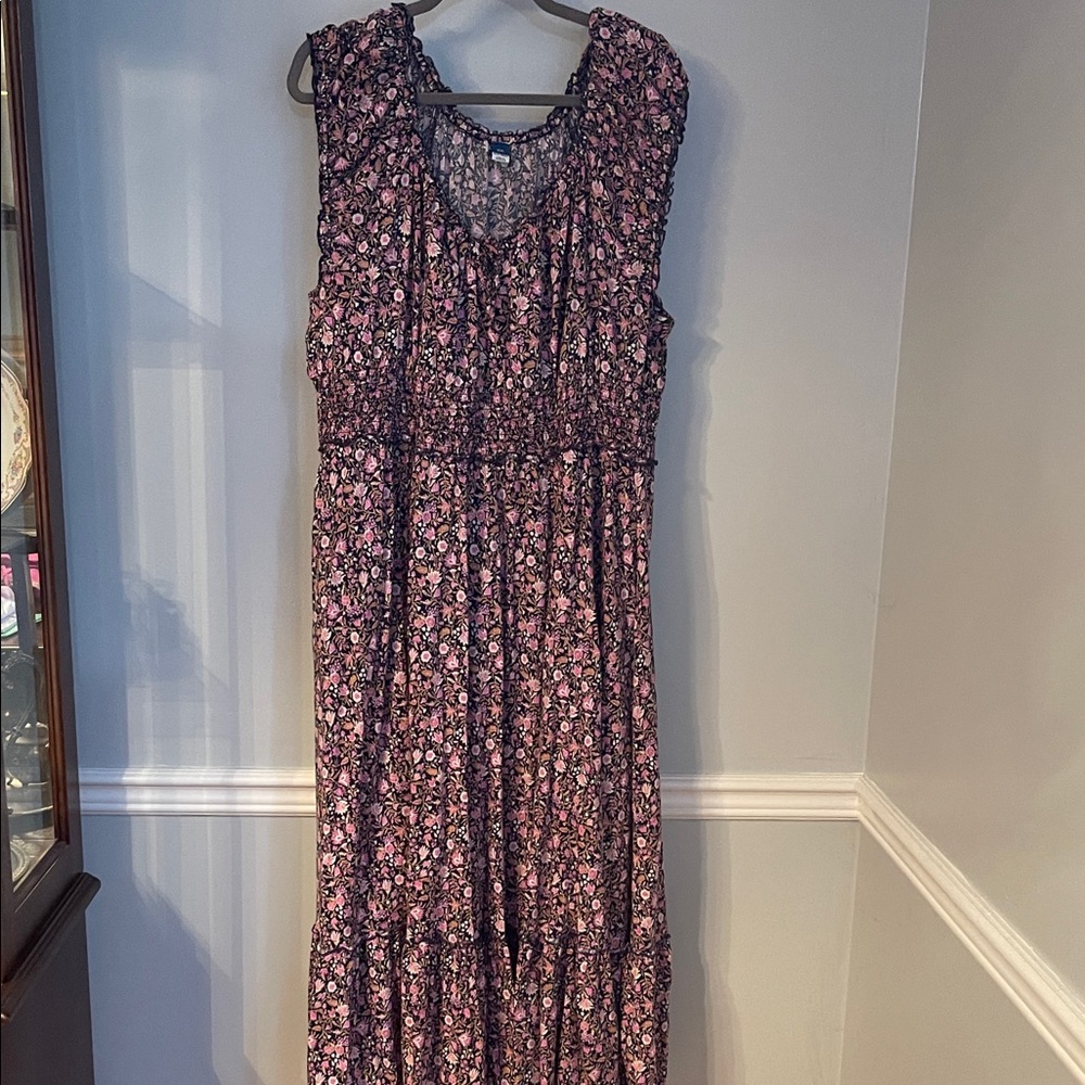 Old Navy XXL Floral Sleeveless Maxi Dress - Pink and Black